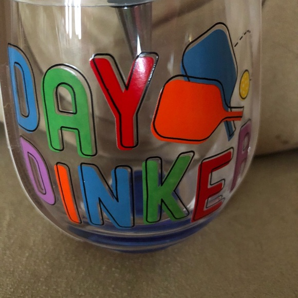 Cute Pickleball Themed Stemless Wine Glass With Ceramic Bottle Stopper - Picture 3 of 3